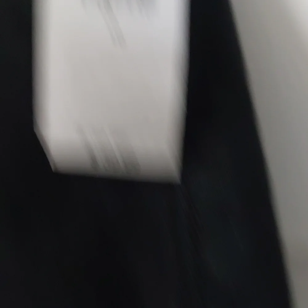 Old Navy Black Flare & Wide Leg Jeans - Picture 3 of 7